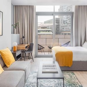 Studio met een King Size Bed